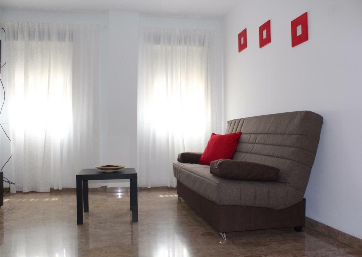 Amazing And Clean Studio Very Close To City Center Малага Екстер'єр фото